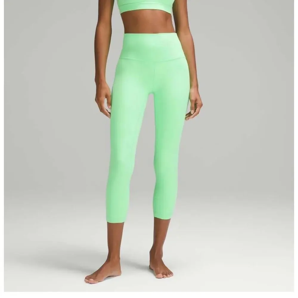 Lululemon Women's Wunder Under Smoothcover High Rise Tight Neon Green‎ Size 8